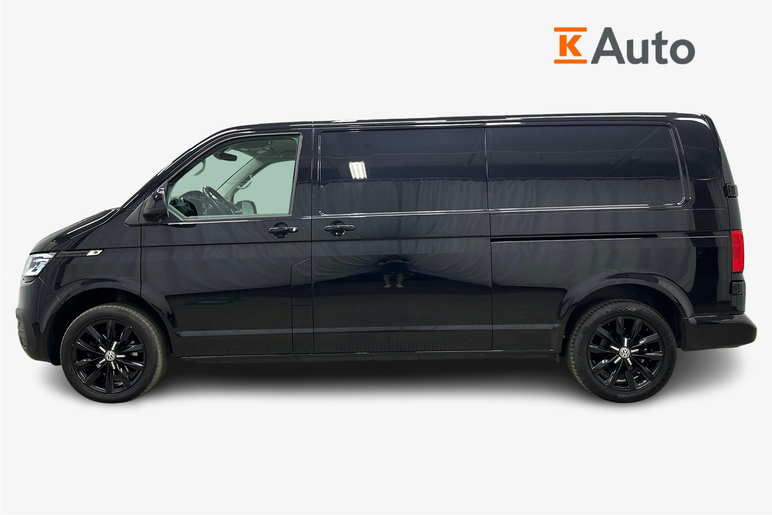 musta Volkswagen Transporter 2022 kuva 5.