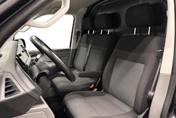 musta Volkswagen Transporter 2022 kuva 8.