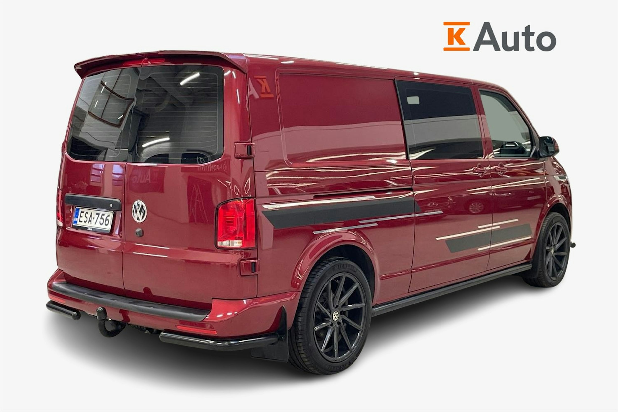 met. punainen Volkswagen Transporter 2022 kuva 2.