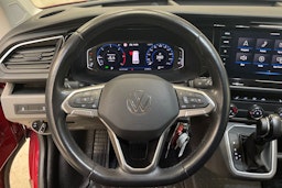 met. punainen Volkswagen Transporter 2022 kuva 17.