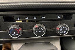 met. musta Volkswagen Transporter 2022 kuva 20.