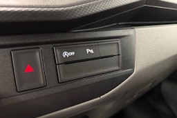 harmaa Volkswagen Transporter 2022 kuva 23.