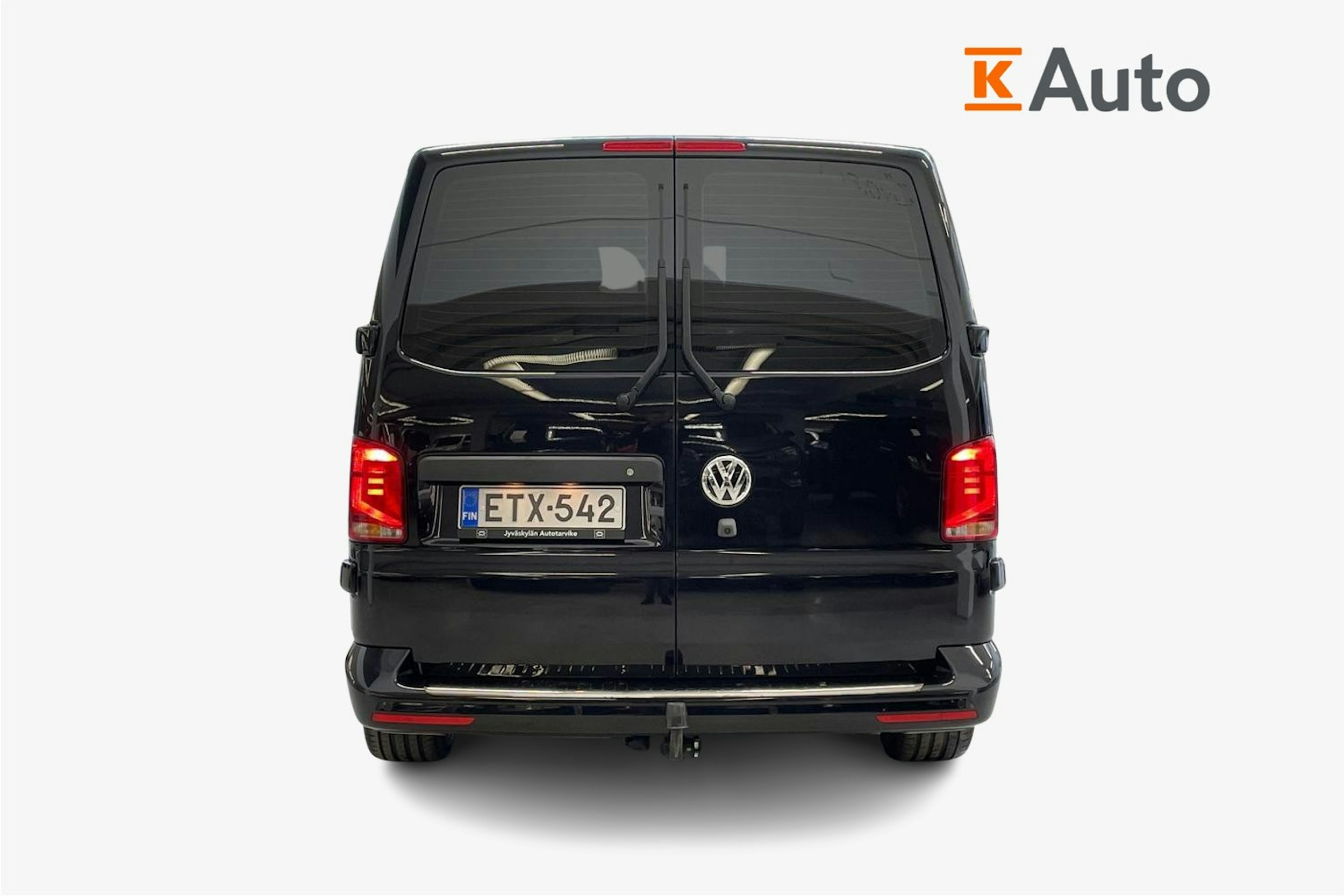 musta Volkswagen Transporter 2022 kuva 3.