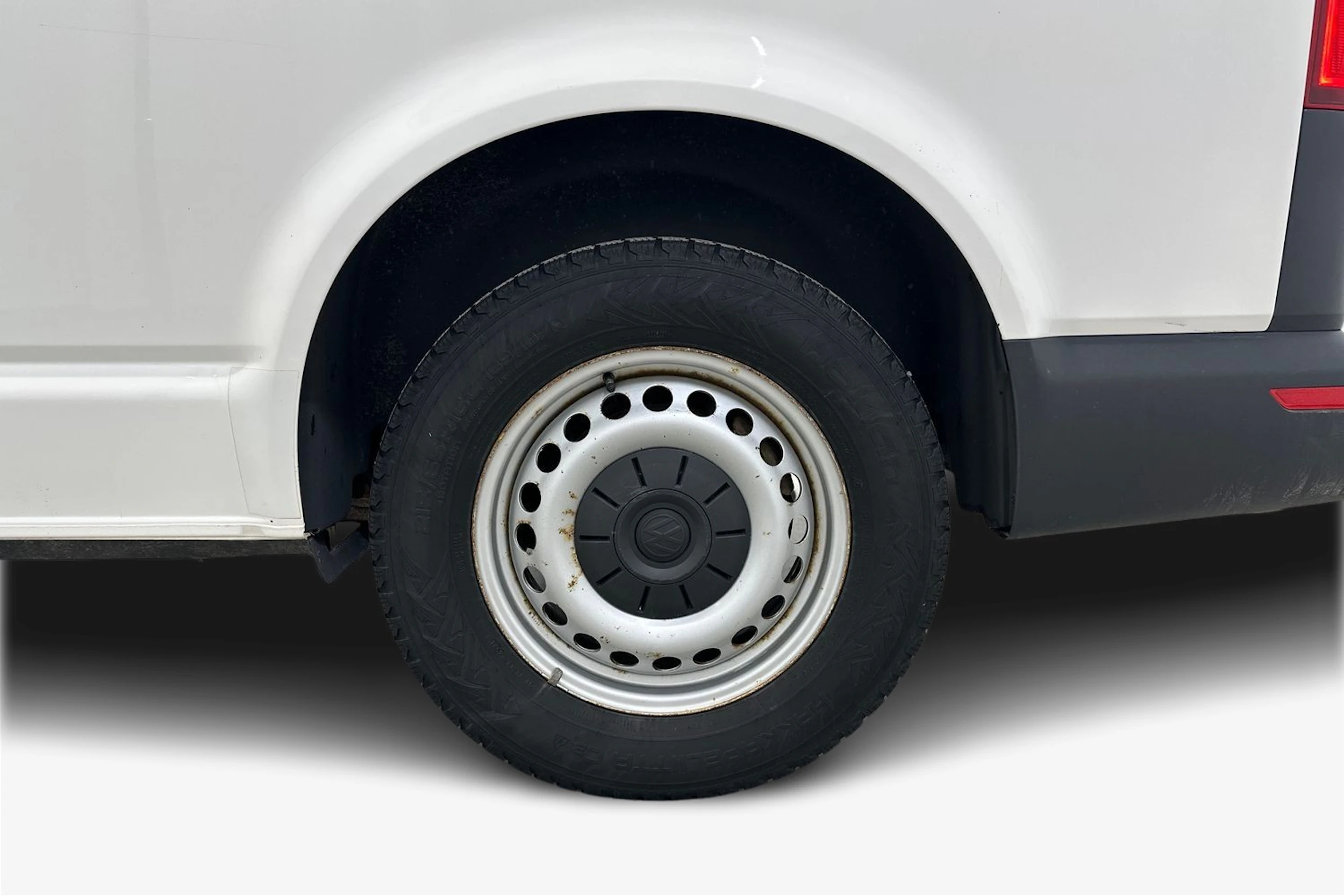 valkoinen Volkswagen Transporter 2022 kuva 9.