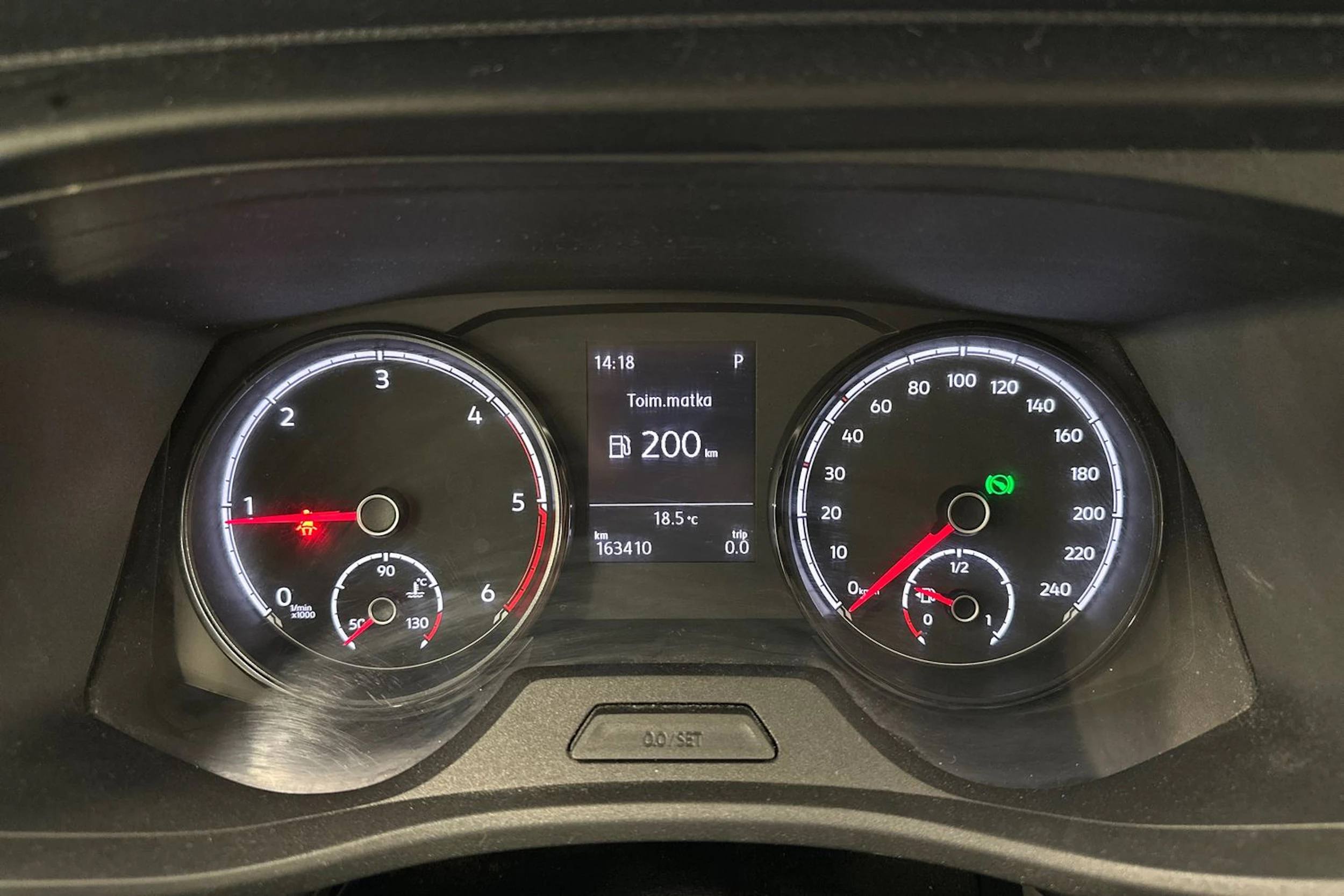 valkoinen Volkswagen Transporter 2022 kuva 11.