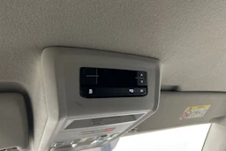 valkoinen Volkswagen Transporter 2022 kuva 17.