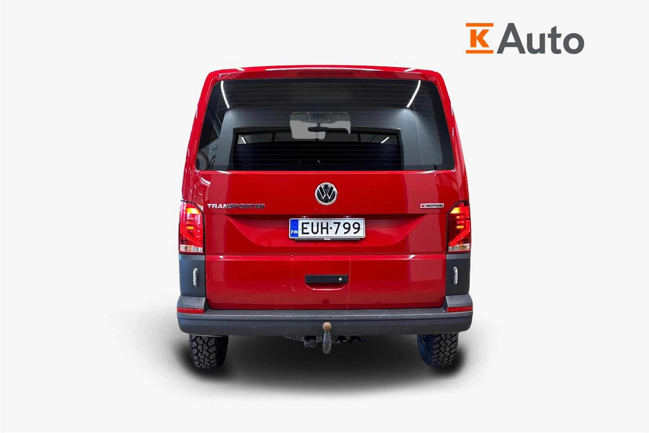 punainen Volkswagen Transporter 2022 kuva 4.