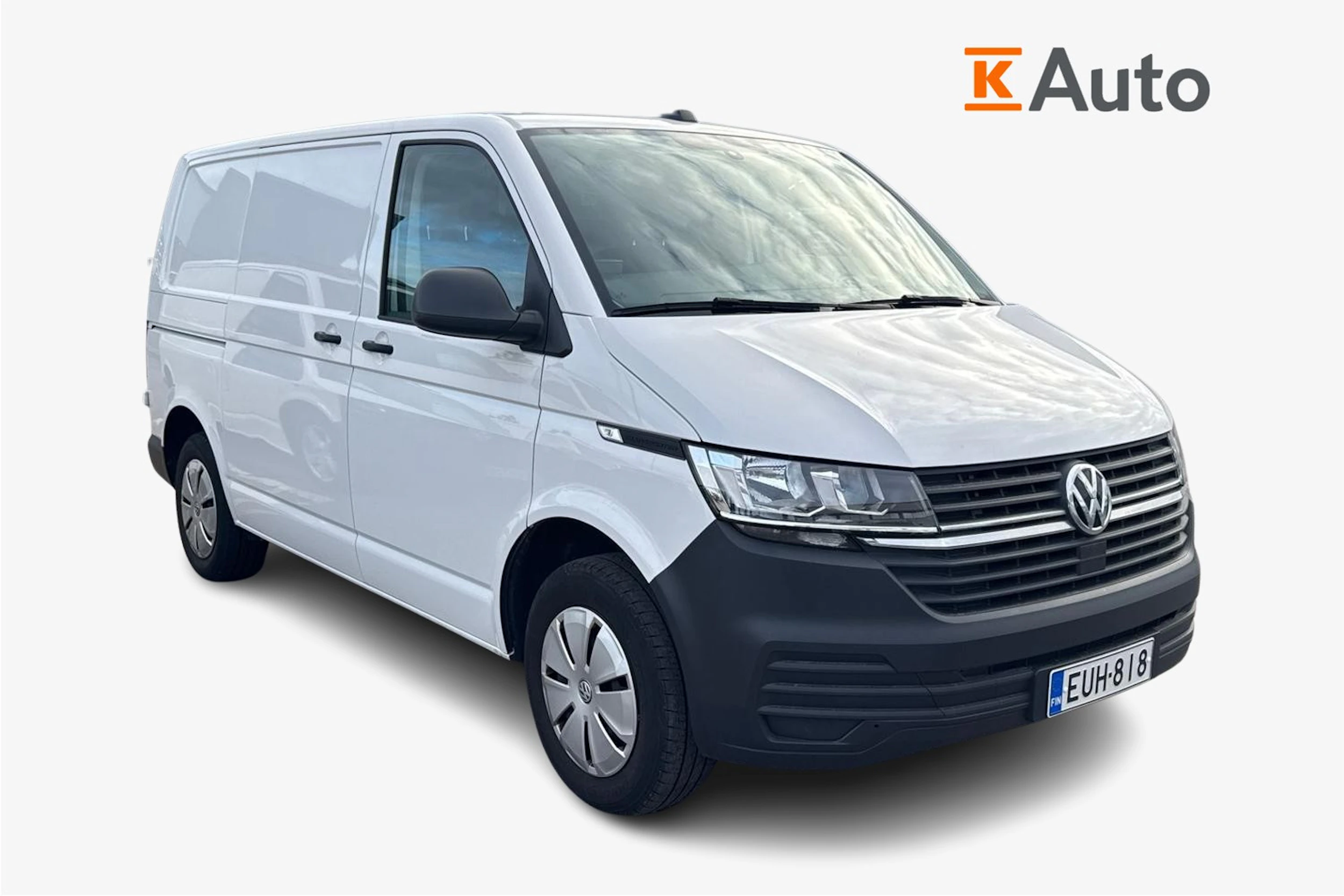 valkoinen Volkswagen Transporter 2022 kuva 1.