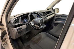 valkoinen Volkswagen Transporter 2022 kuva 3.