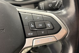 met. harmaa Volkswagen Transporter 2022 kuva 13.