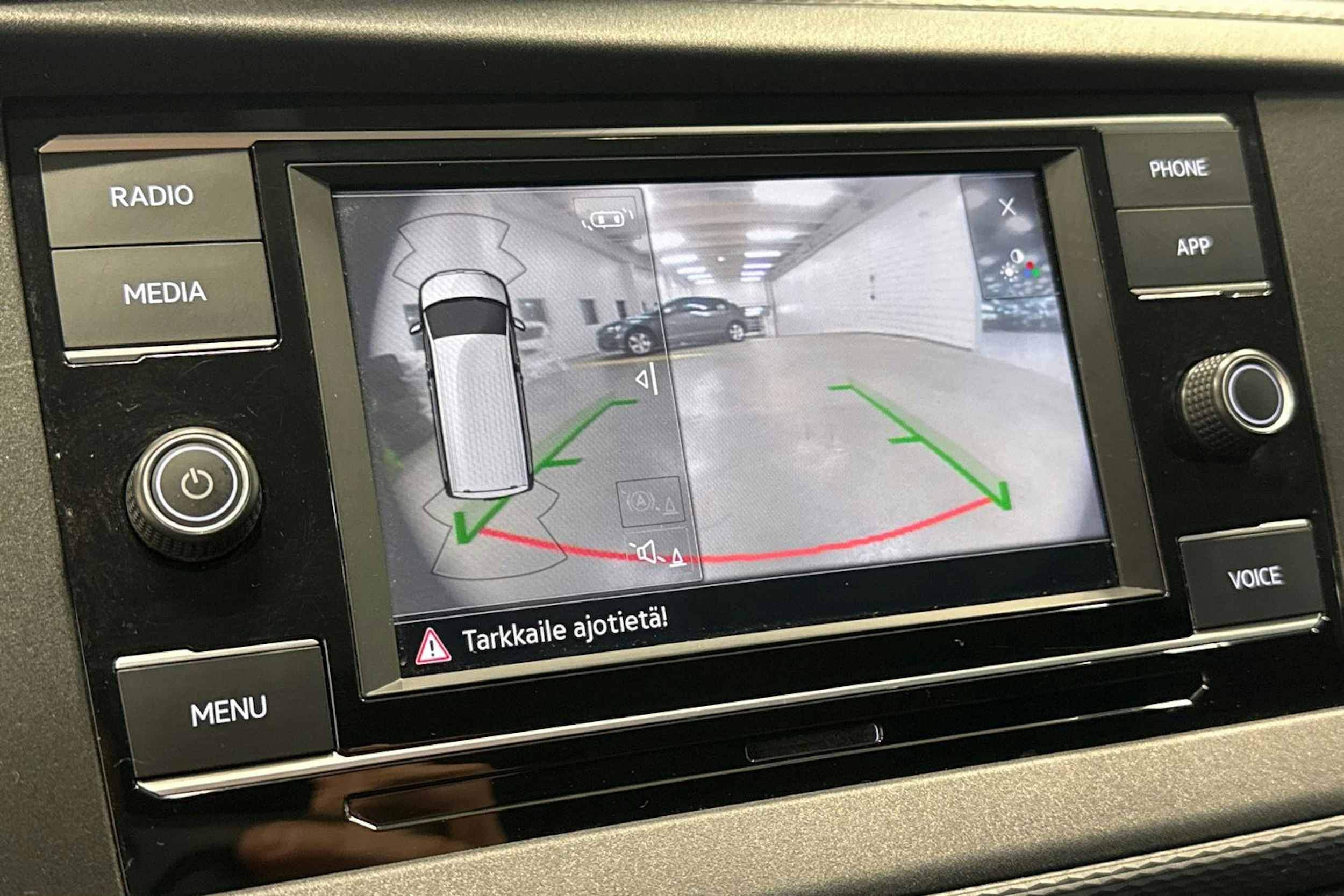 met. harmaa Volkswagen Transporter 2022 kuva 14.