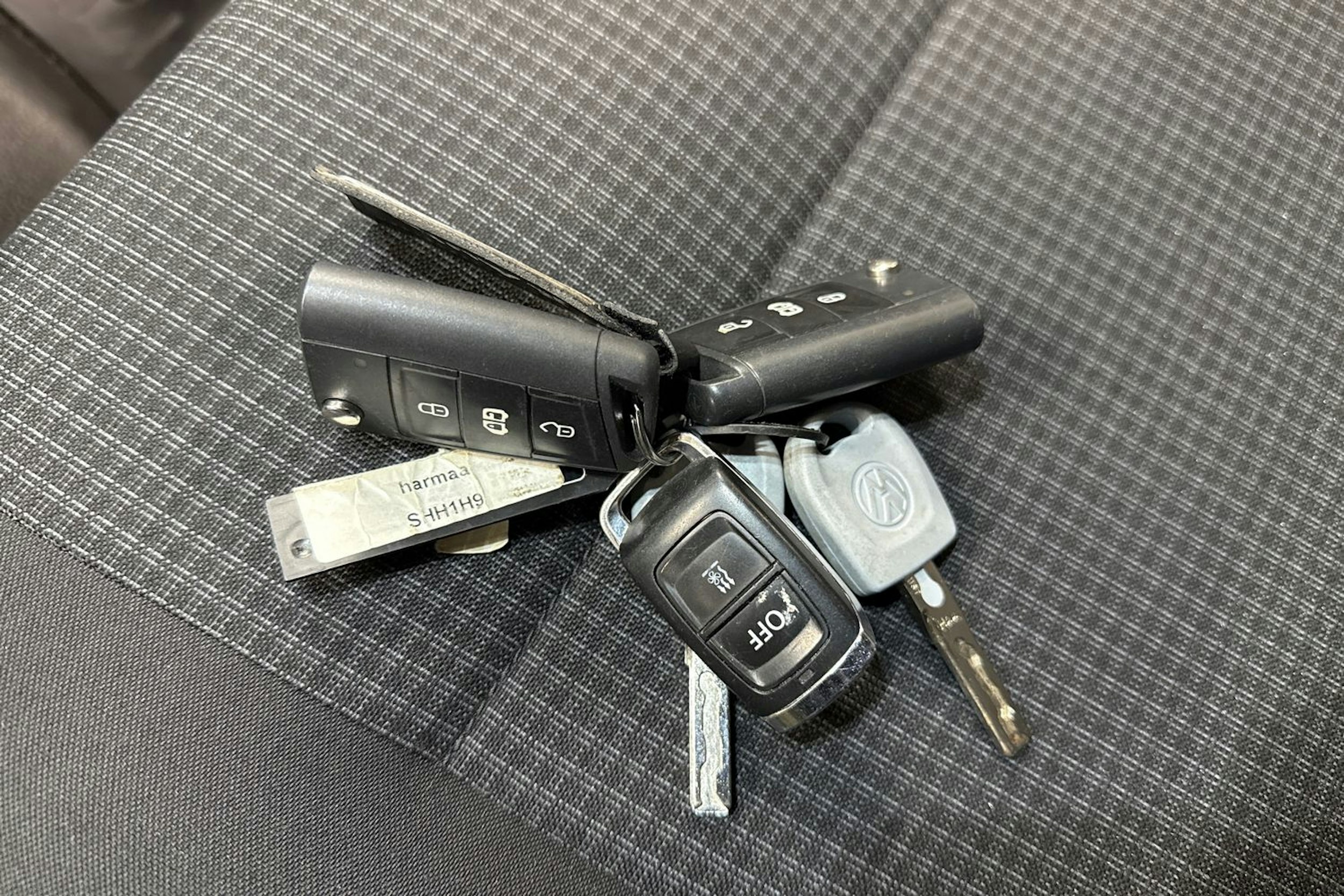 met. harmaa Volkswagen Transporter 2022 kuva 20.