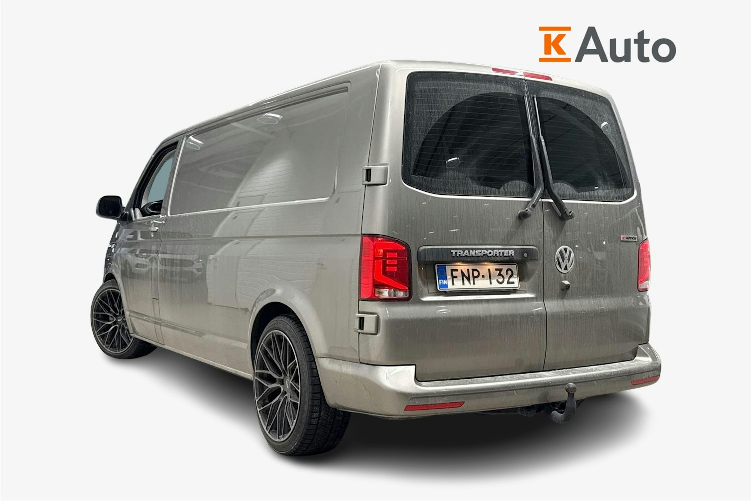 ruskea (beige) Volkswagen Transporter 2022 kuva 2.