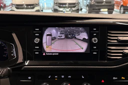 musta Volkswagen Transporter 2022 kuva 20.