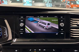 musta Volkswagen Transporter 2022 kuva 22.