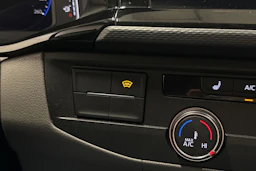 musta Volkswagen Transporter 2022 kuva 23.