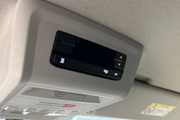 musta Volkswagen Transporter 2022 kuva 29.