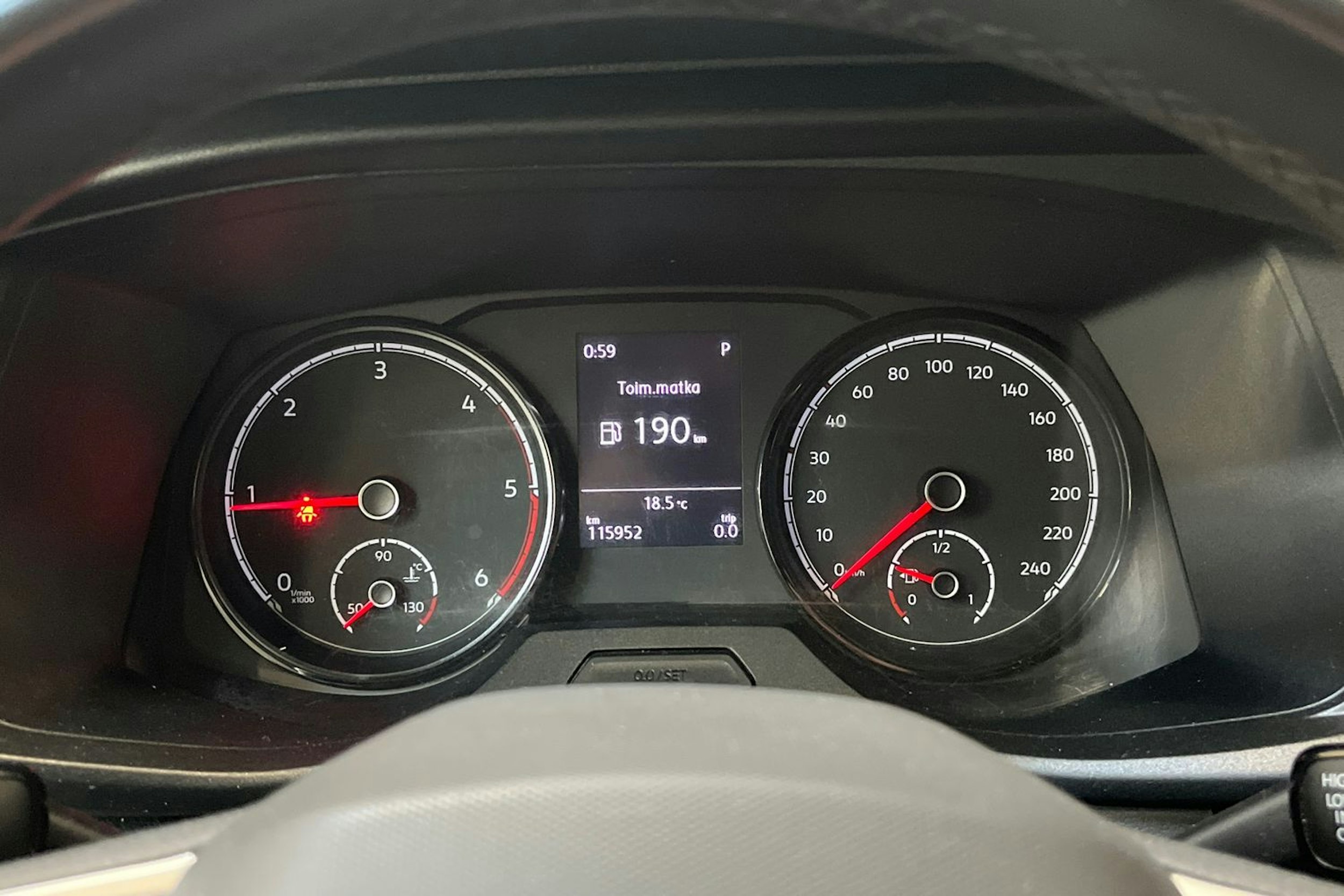 musta Volkswagen Transporter 2022 kuva 16.