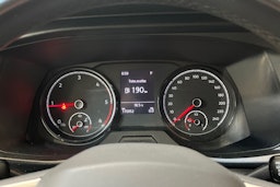 musta Volkswagen Transporter 2022 kuva 16.