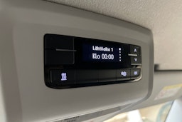 musta Volkswagen Transporter 2022 kuva 22.