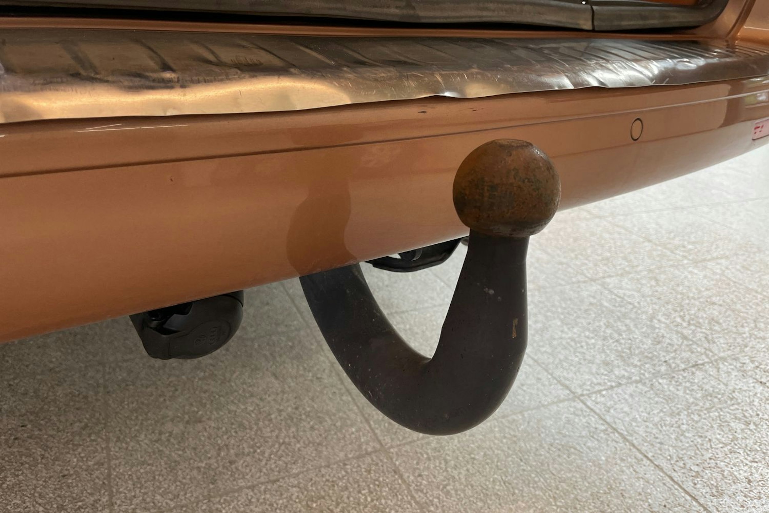 Oranssi Volkswagen TRANSPORTER 2022 kuva 32.