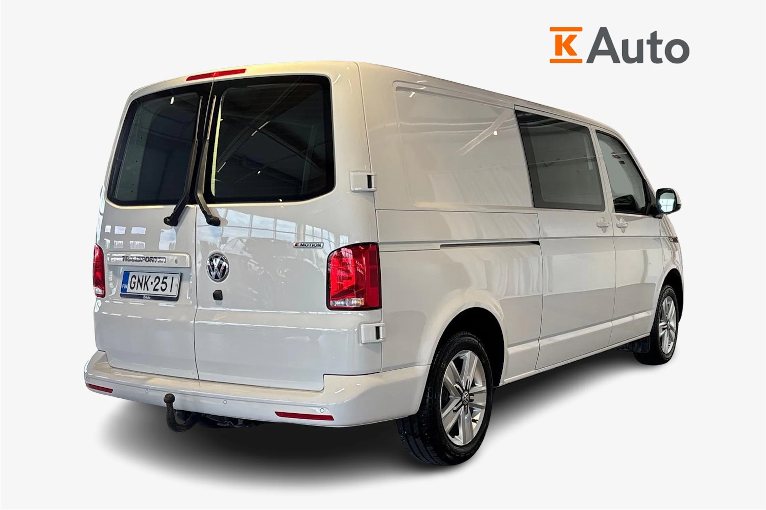 Valkoinen Volkswagen TRANSPORTER 2022 kuva 3.