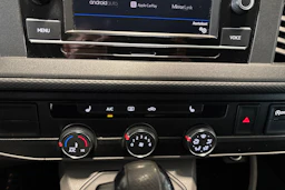 Valkoinen Volkswagen TRANSPORTER 2022 kuva 17.