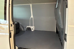 Valkoinen Volkswagen TRANSPORTER 2022 kuva 20.