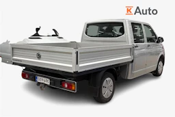Harmaa Volkswagen Transporter 2022 kuva 2.