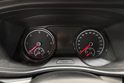 Harmaa Volkswagen Transporter 2022 kuva 20.