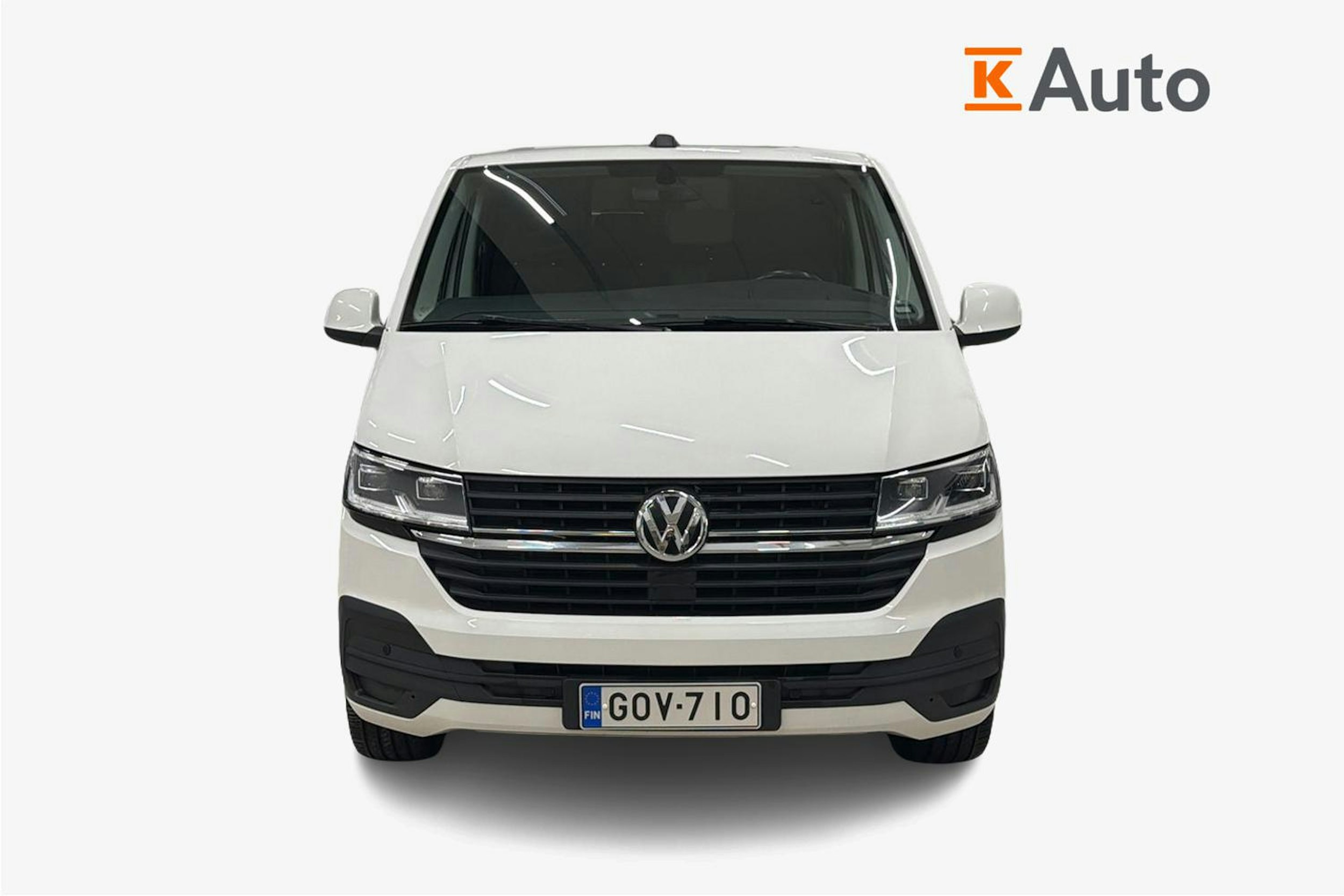 valkoinen Volkswagen Transporter 2022 kuva 4.