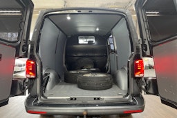 Harmaa Volkswagen TRANSPORTER 2022 kuva 15.