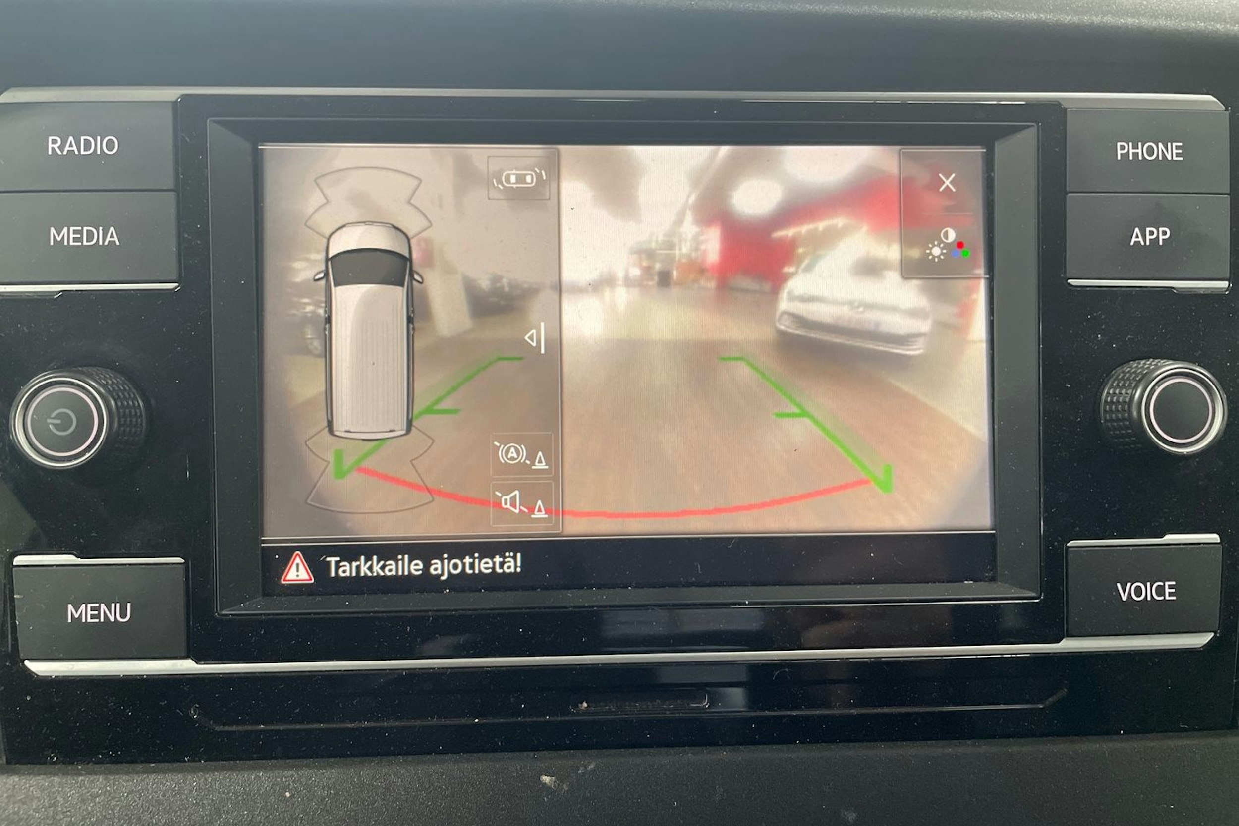 Harmaa Volkswagen TRANSPORTER 2022 kuva 17.