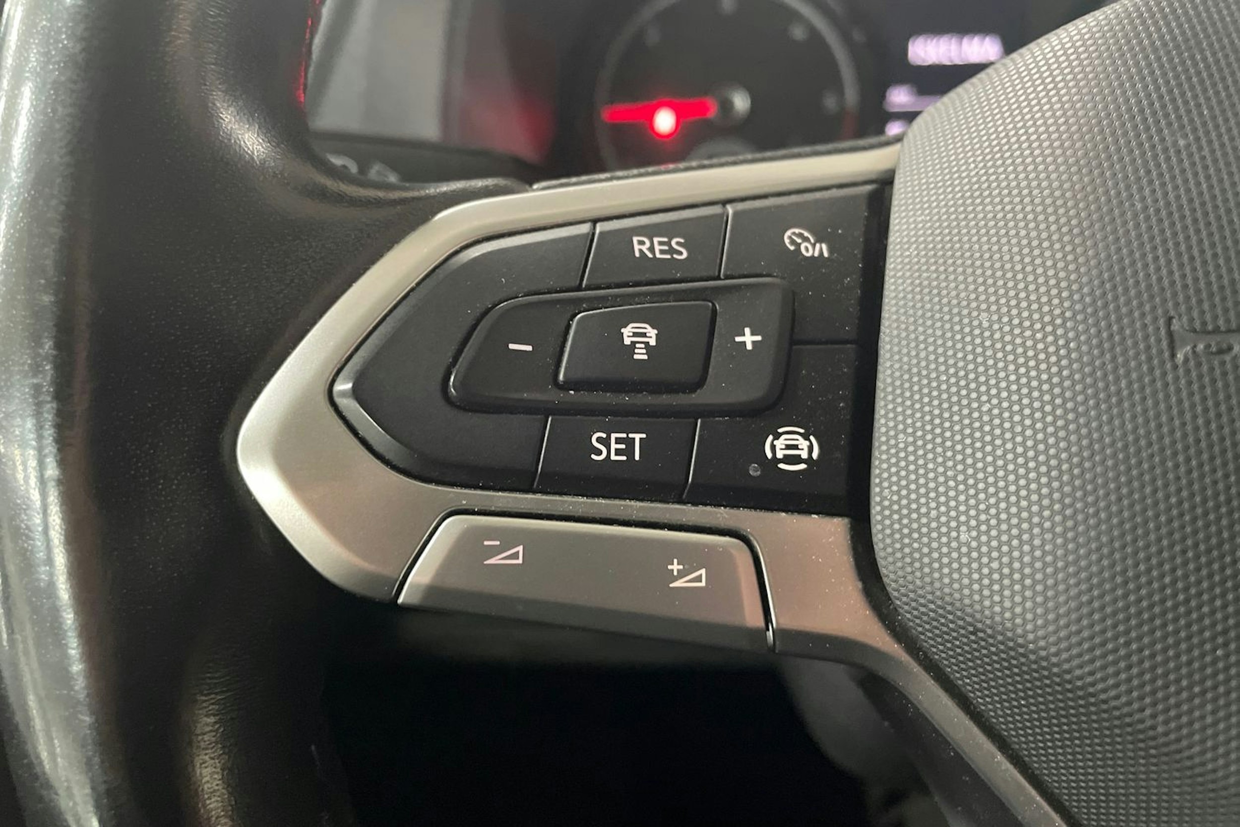 Harmaa Volkswagen TRANSPORTER 2022 kuva 22.