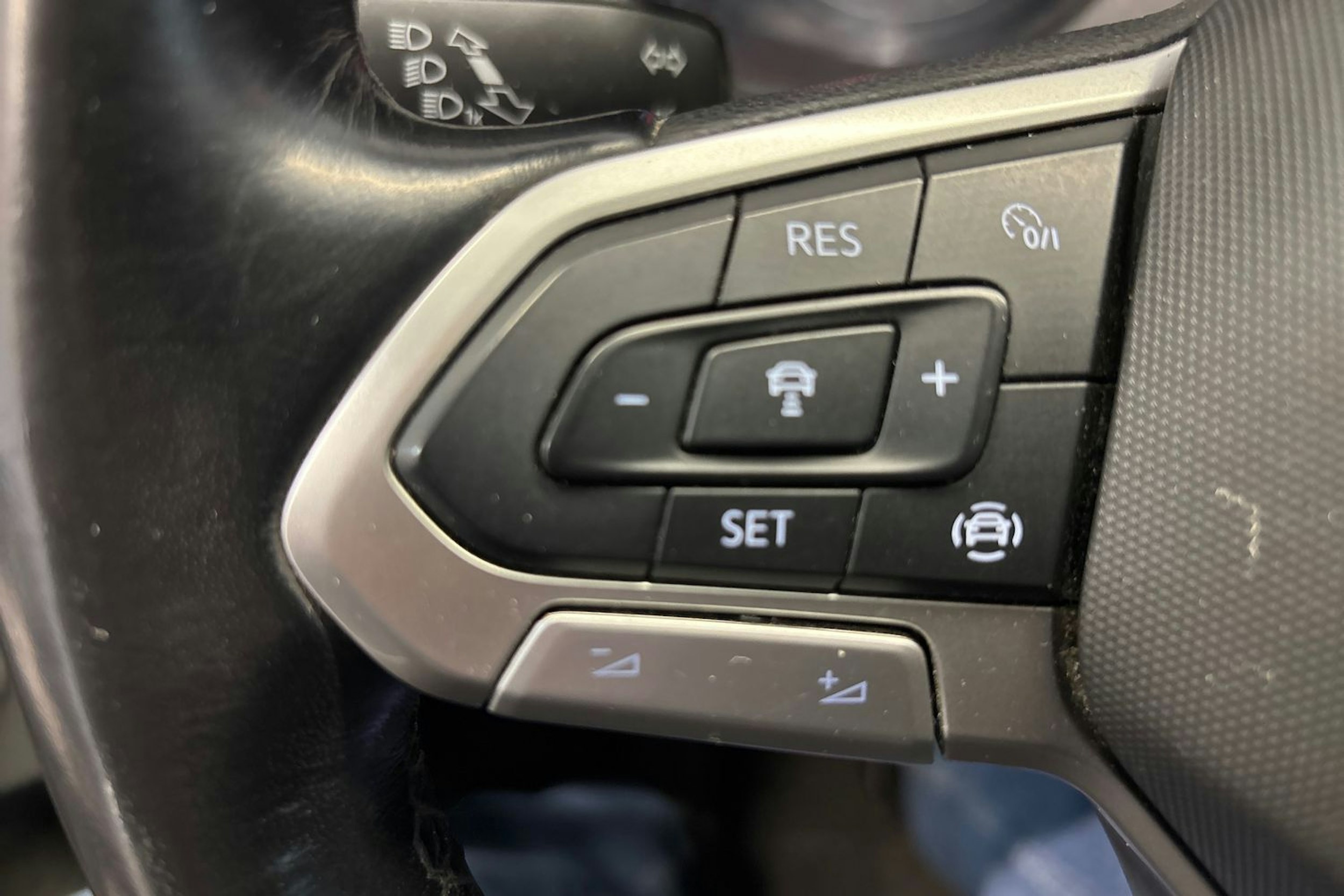 Valkoinen Volkswagen TRANSPORTER 2022 kuva 21.