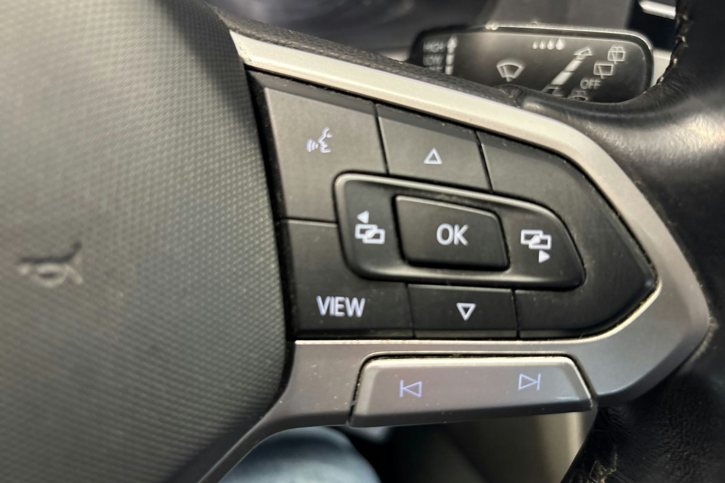 Valkoinen Volkswagen TRANSPORTER 2022 kuva 22.