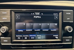 Valkoinen Volkswagen TRANSPORTER 2022 kuva 24.