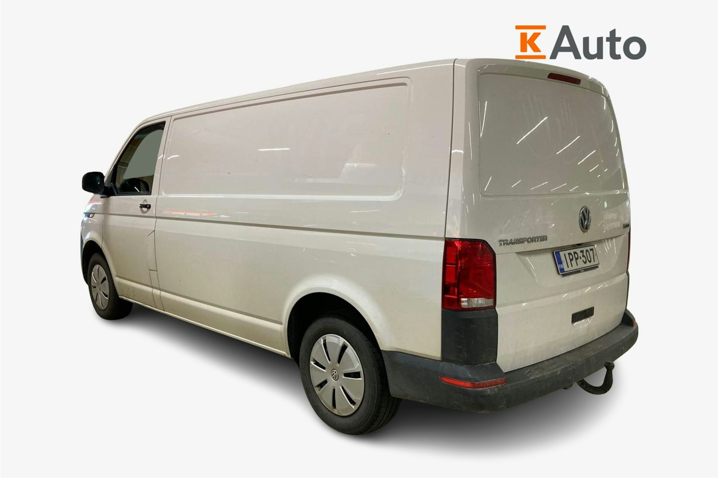 valkoinen Volkswagen Transporter 2022 kuva 2.