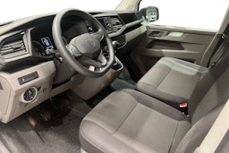 valkoinen Volkswagen Transporter 2022 kuva 7.