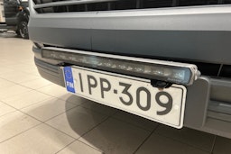 valkoinen Volkswagen Transporter 2022 kuva 20.