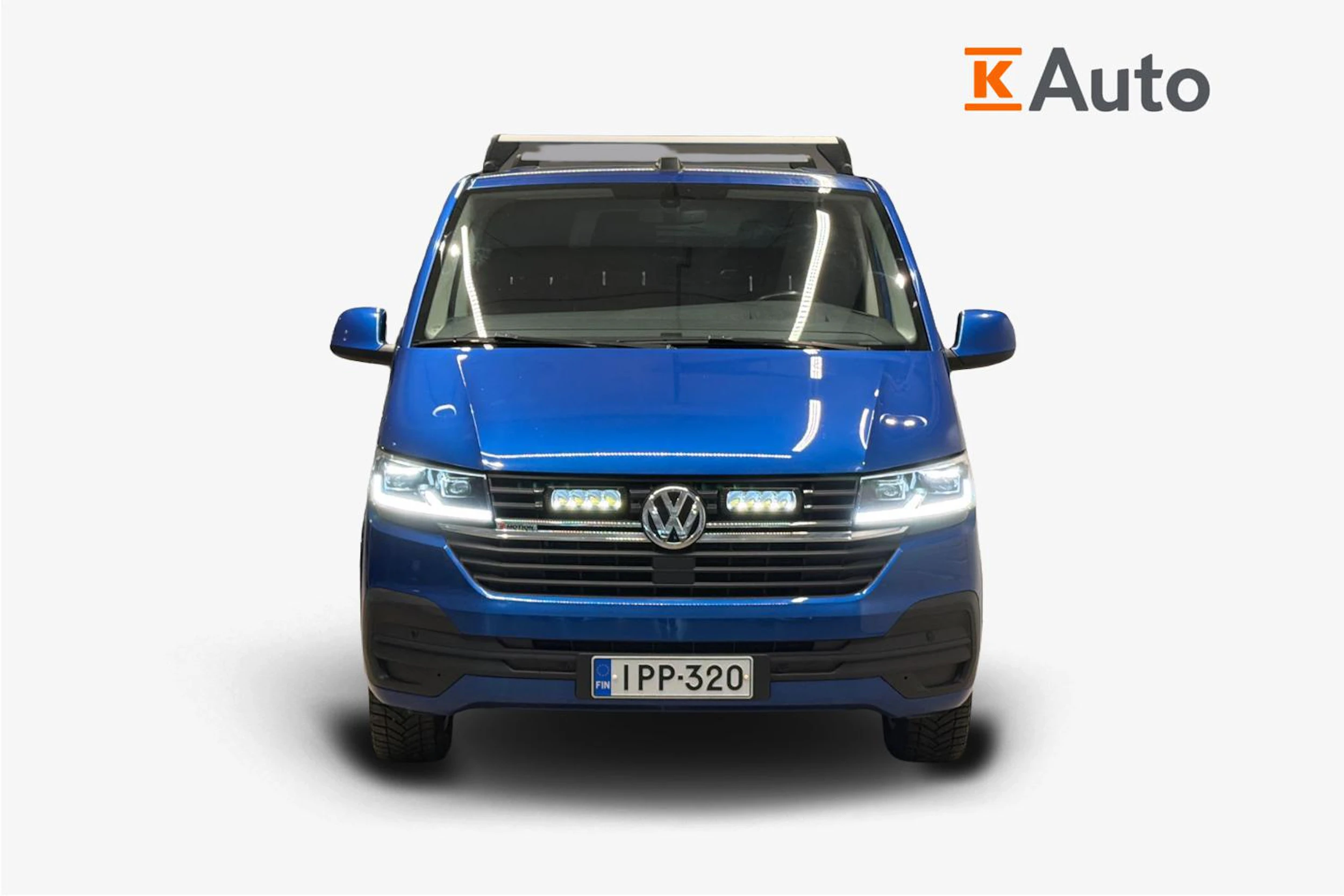 sininen Volkswagen Transporter 2022 kuva 5.