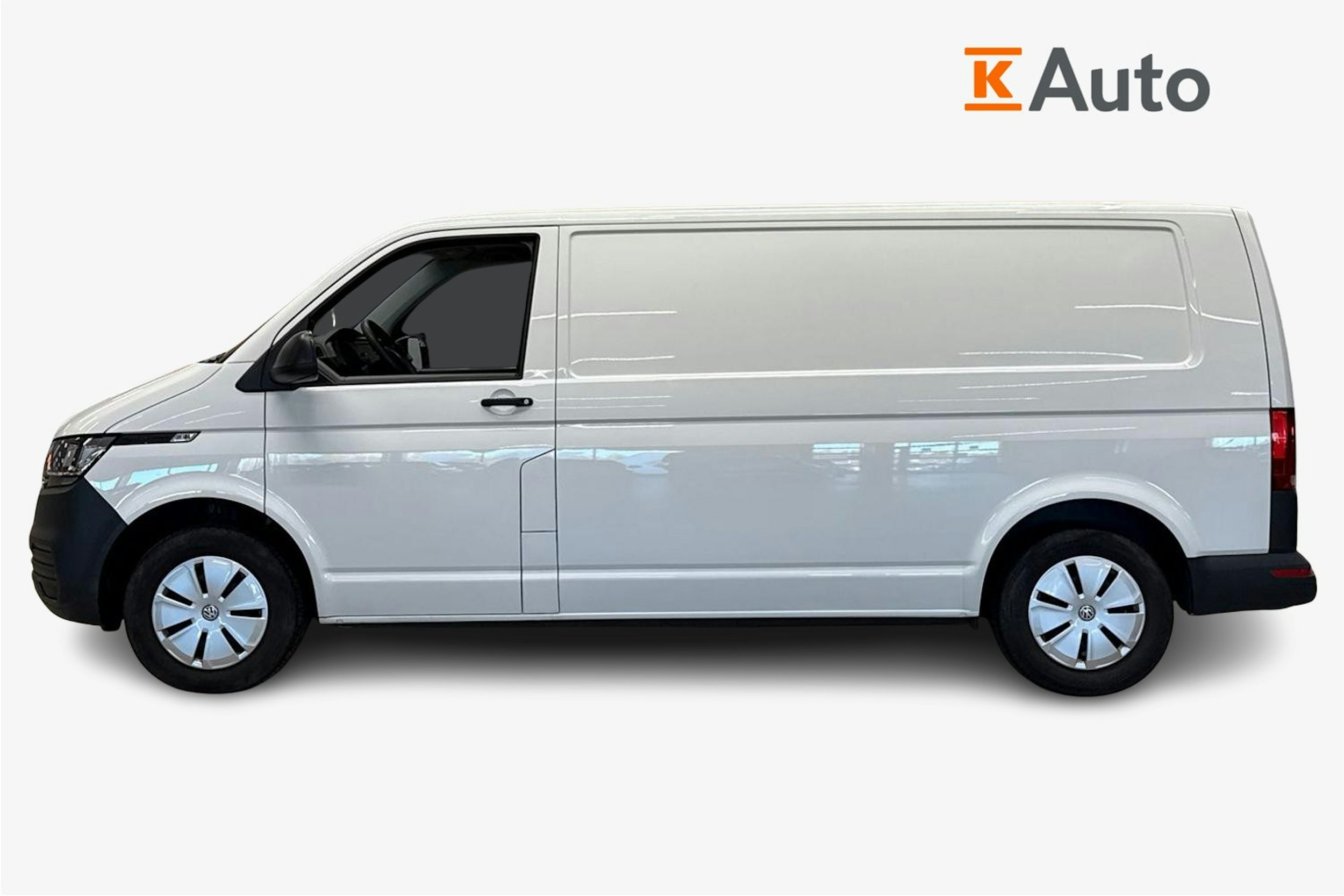 valkoinen Volkswagen Transporter 2022 kuva 5.