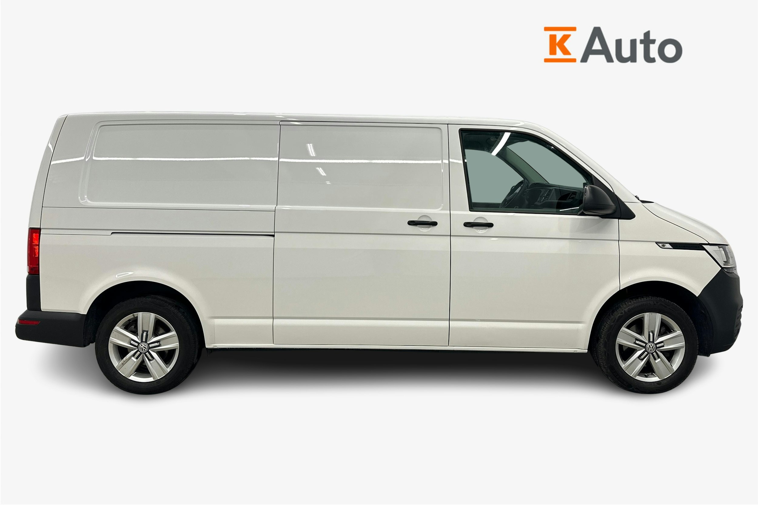 valkoinen Volkswagen Transporter 2022 kuva 5.