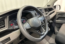 valkoinen Volkswagen Transporter 2022 kuva 11.