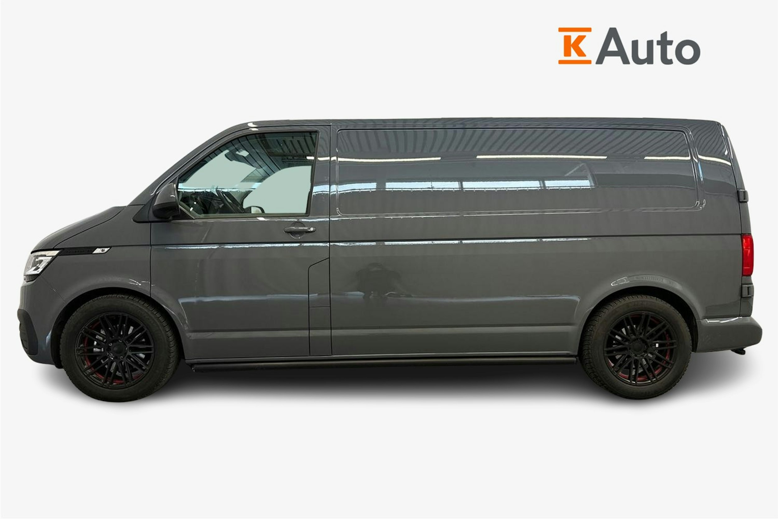 Punainen Volkswagen TRANSPORTER 2022 kuva 5.