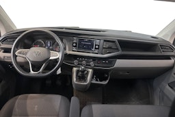 Punainen Volkswagen TRANSPORTER 2022 kuva 8.