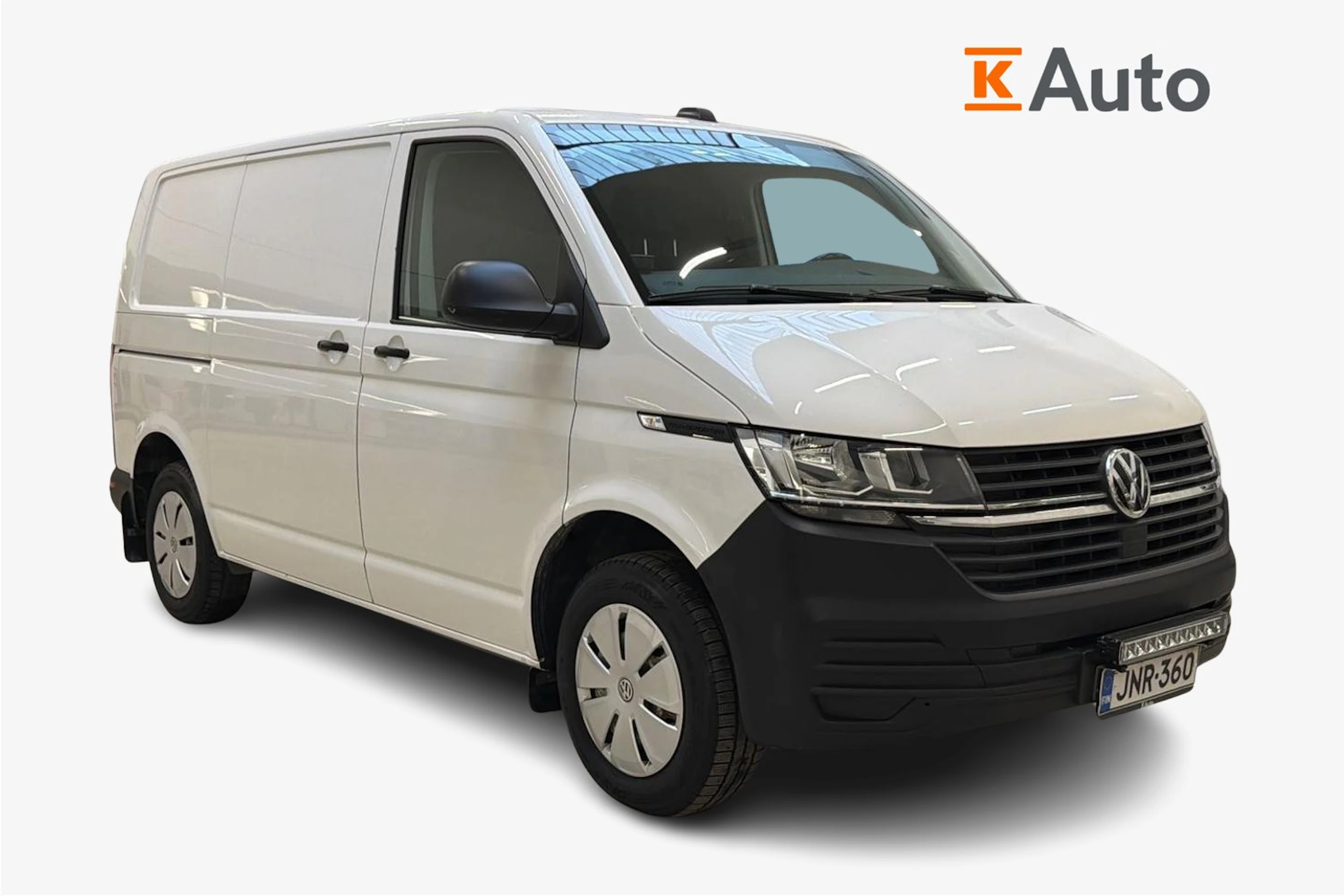 valkoinen Volkswagen Transporter 2022 kuva 4.
