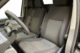 musta Volkswagen Transporter 2022 kuva 9.