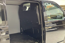 met. musta Volkswagen Transporter 2022 kuva 14.