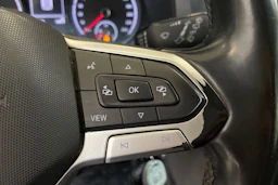 met. musta Volkswagen Transporter 2022 kuva 19.